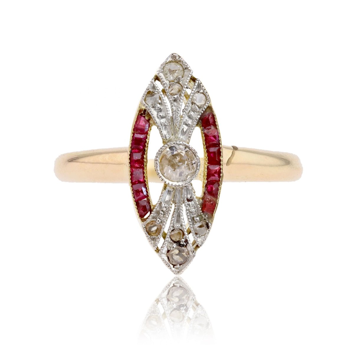 Bague art déco navette diamants et rubis