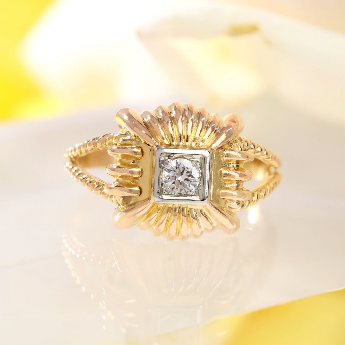 Bague rétro godronnée or rose diamant-photo-3