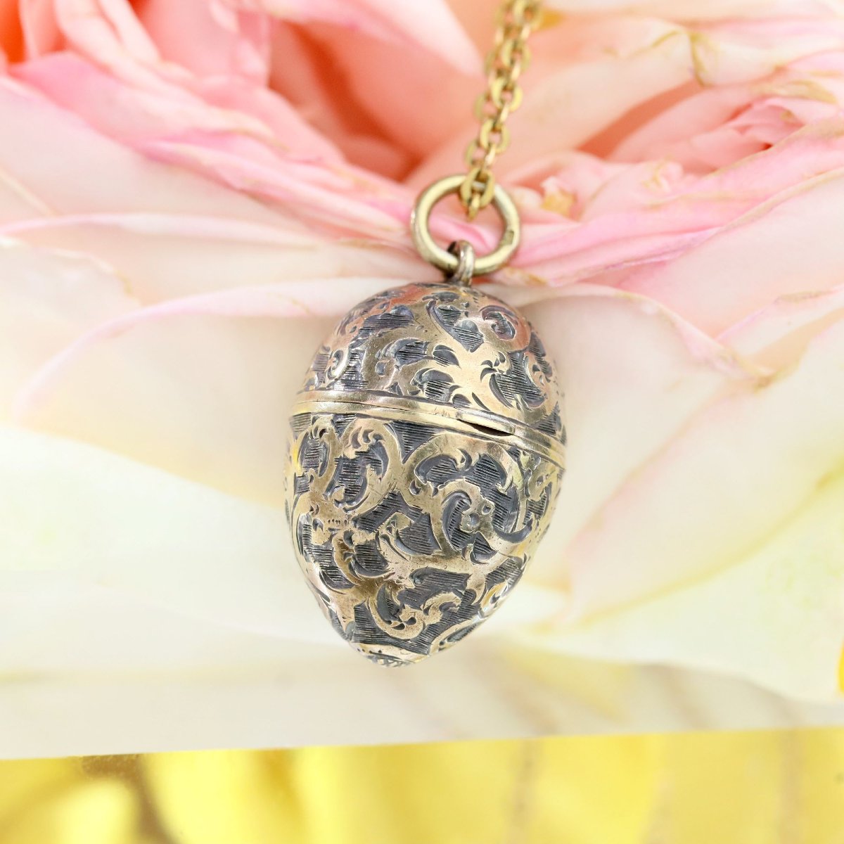Pendentif œuf ouvrant argent et vermeil-photo-3