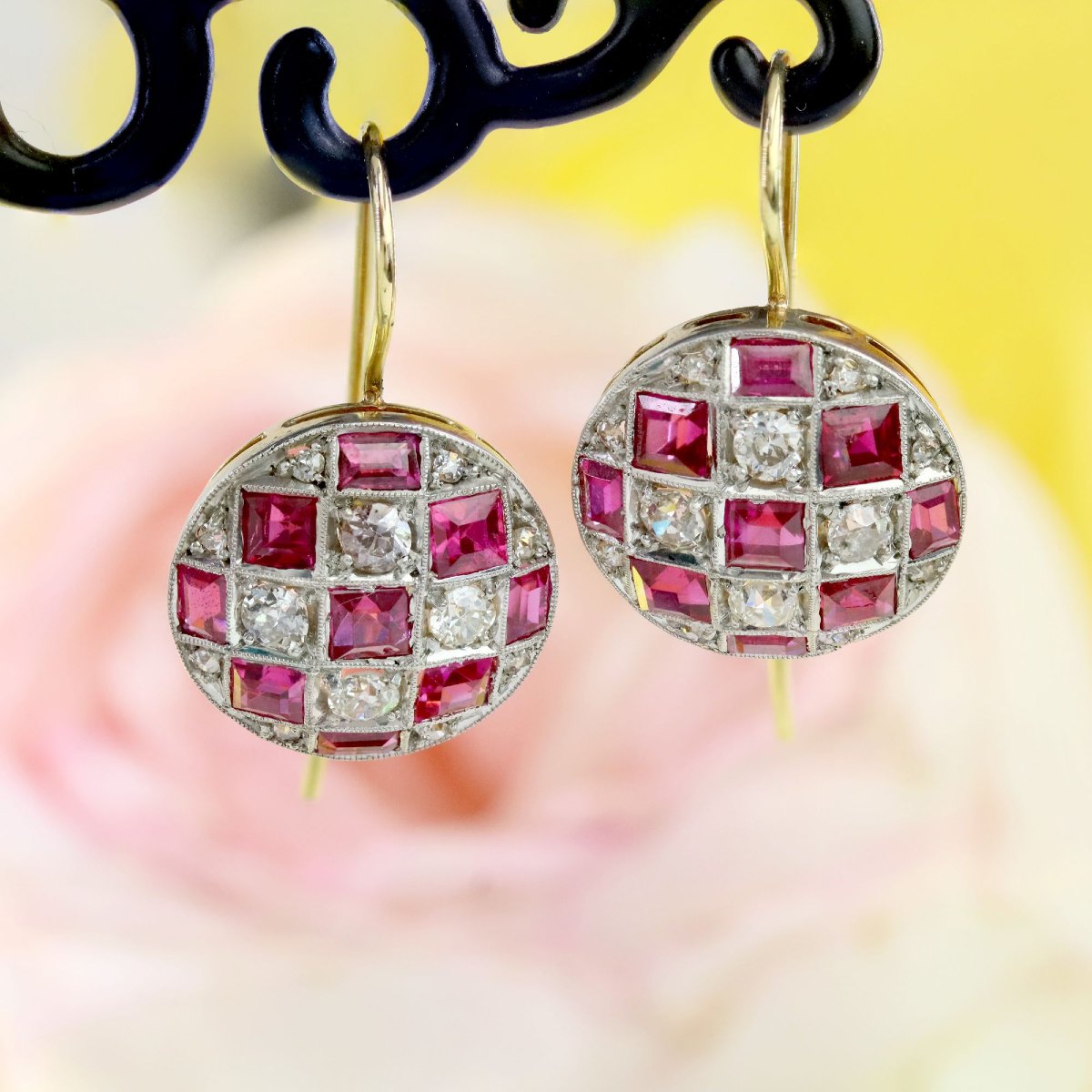 Boucles d'oreilles ancienne rondes diamants et rubis-photo-3