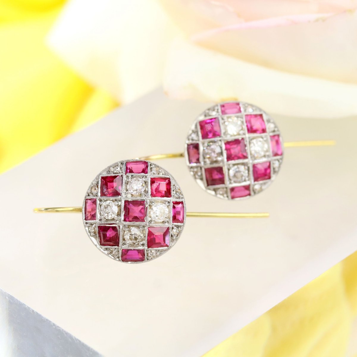 Boucles d'oreilles ancienne rondes diamants et rubis-photo-2