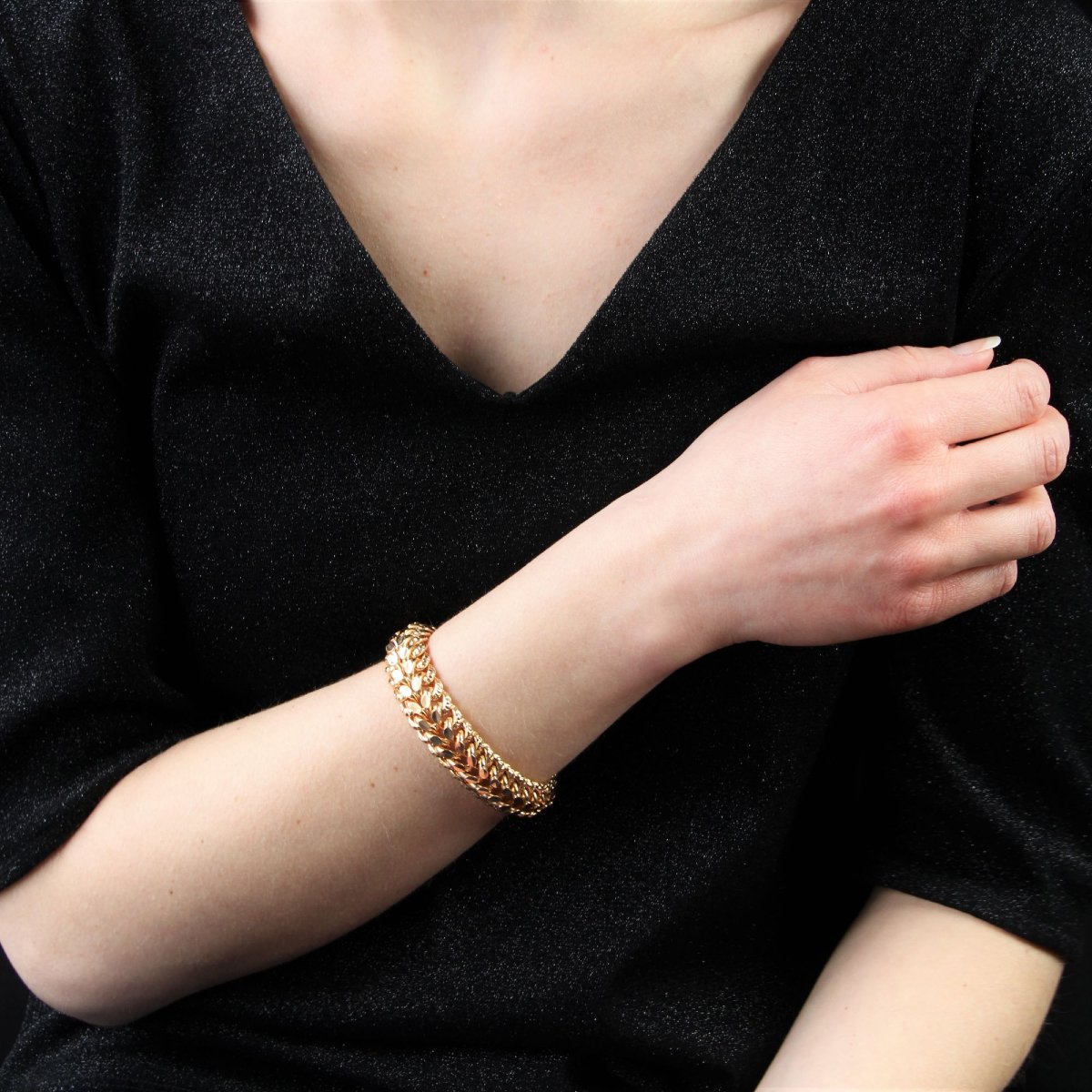 Vintage Rose Gold Cuff Bracelet-photo-4