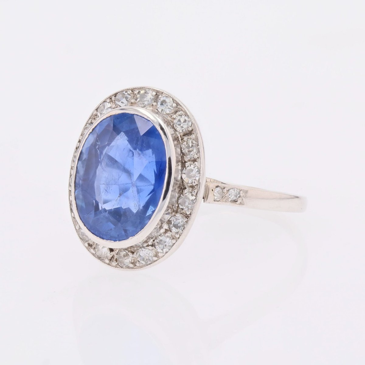 Bague ovale saphir diamants platine-photo-4