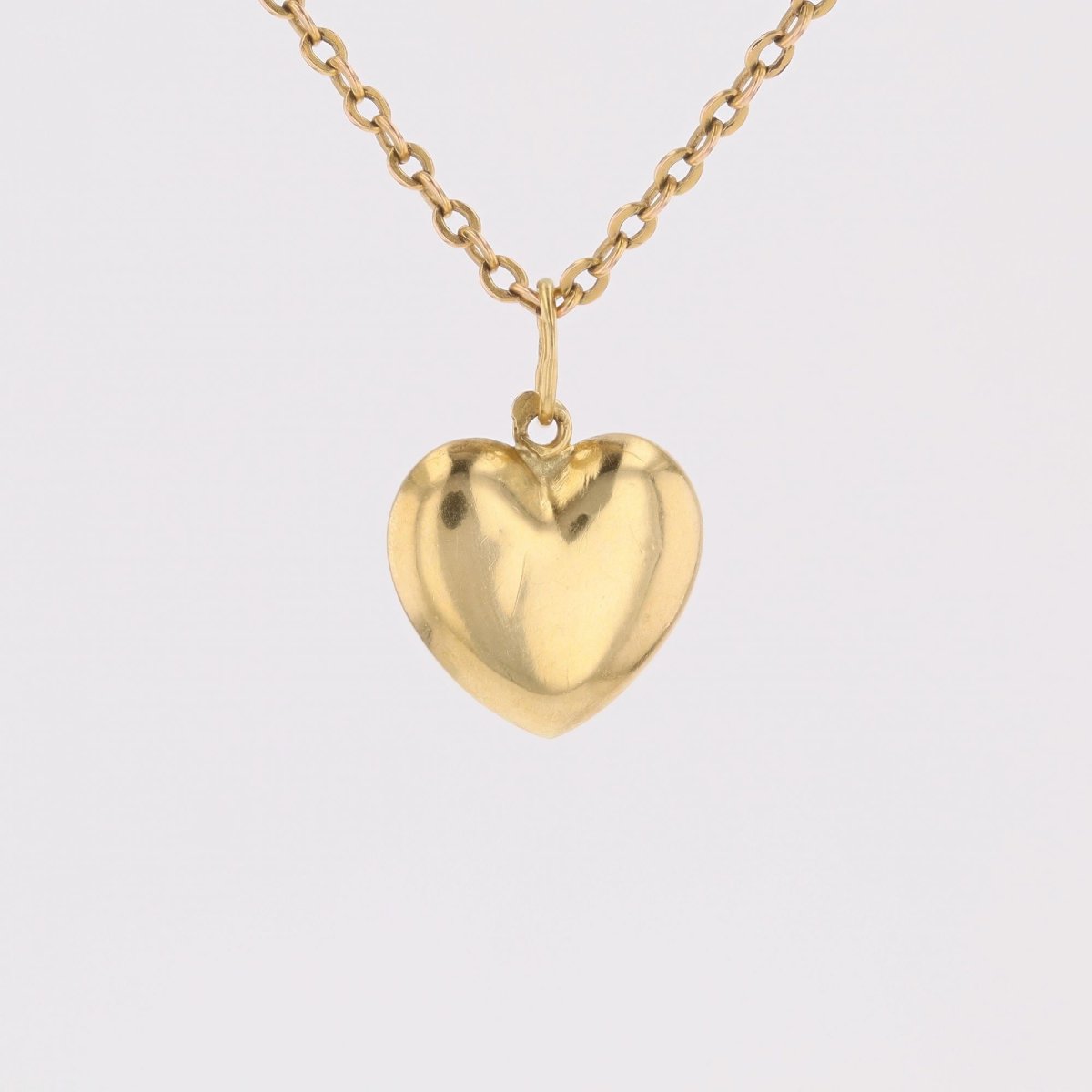 Domed Heart Pendant In Yellow Gold-photo-3