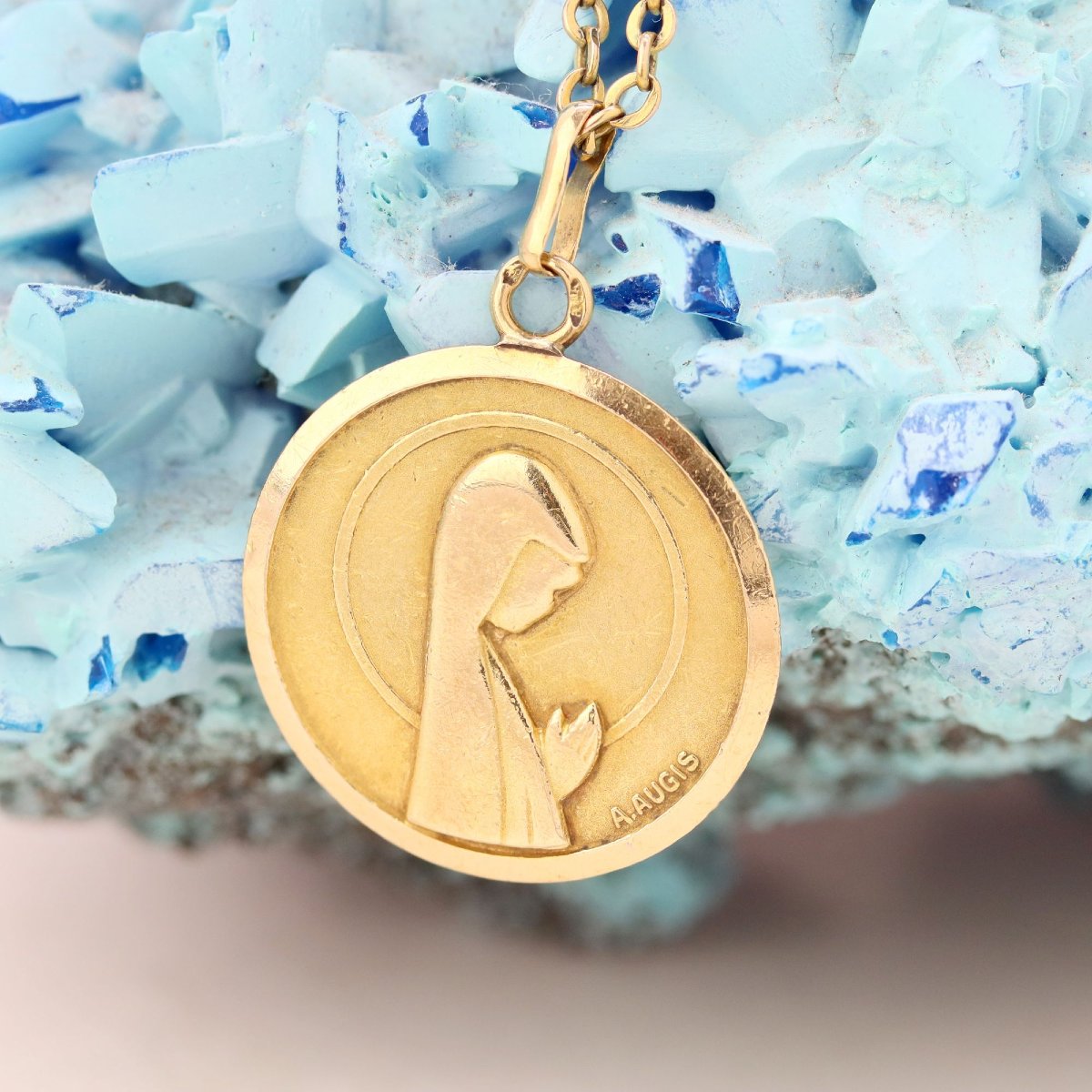 Yellow Gold Virgin Medal, Signed By Augis-photo-3