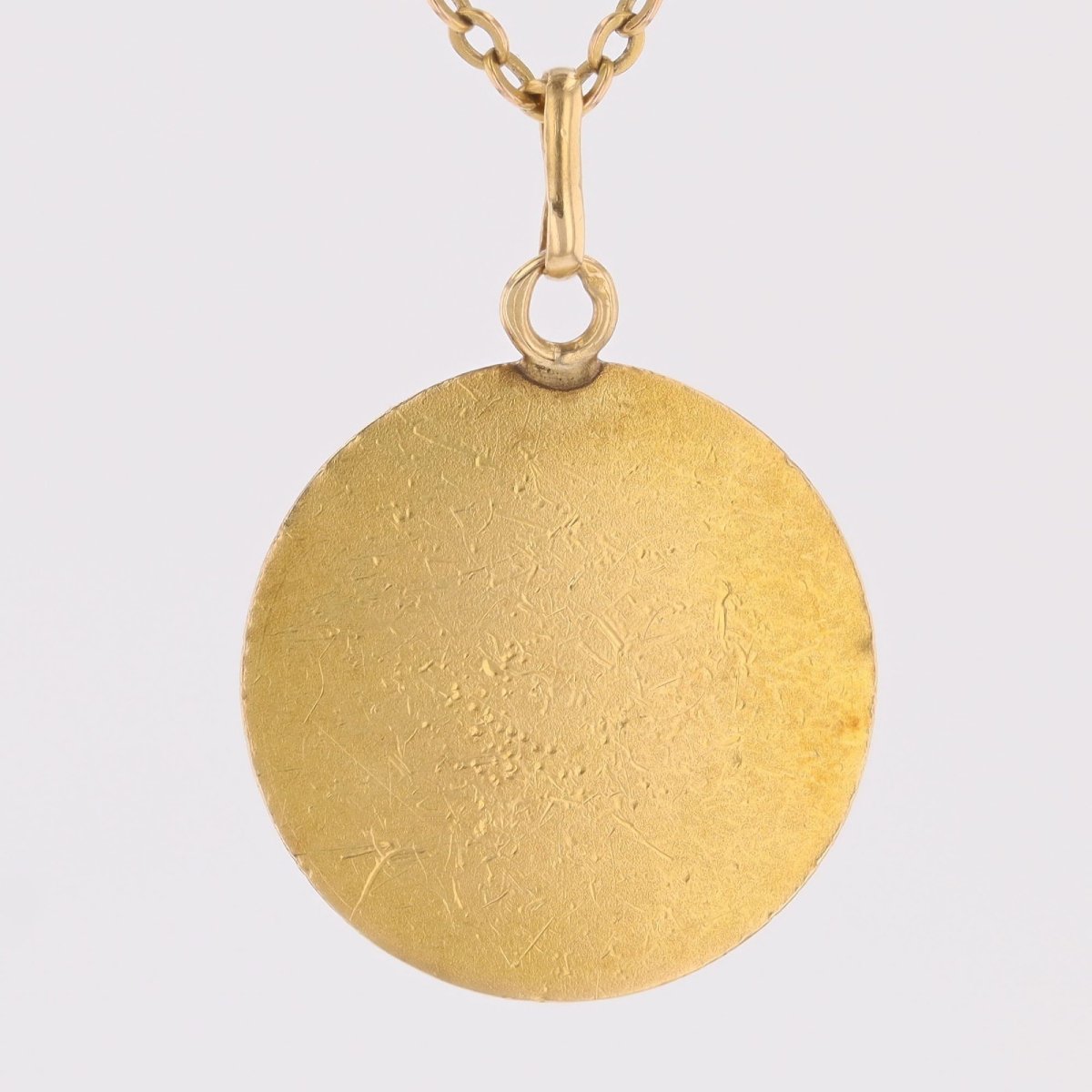 Yellow Gold Virgin Medal, Signed By Augis-photo-3