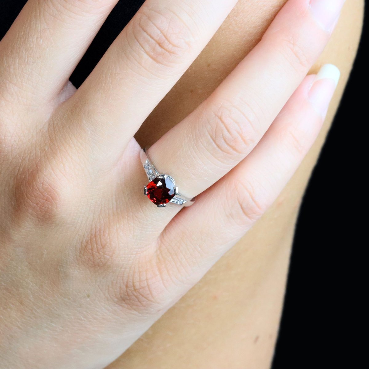 Bague ancienne spinelle rouge diamants platine-photo-2