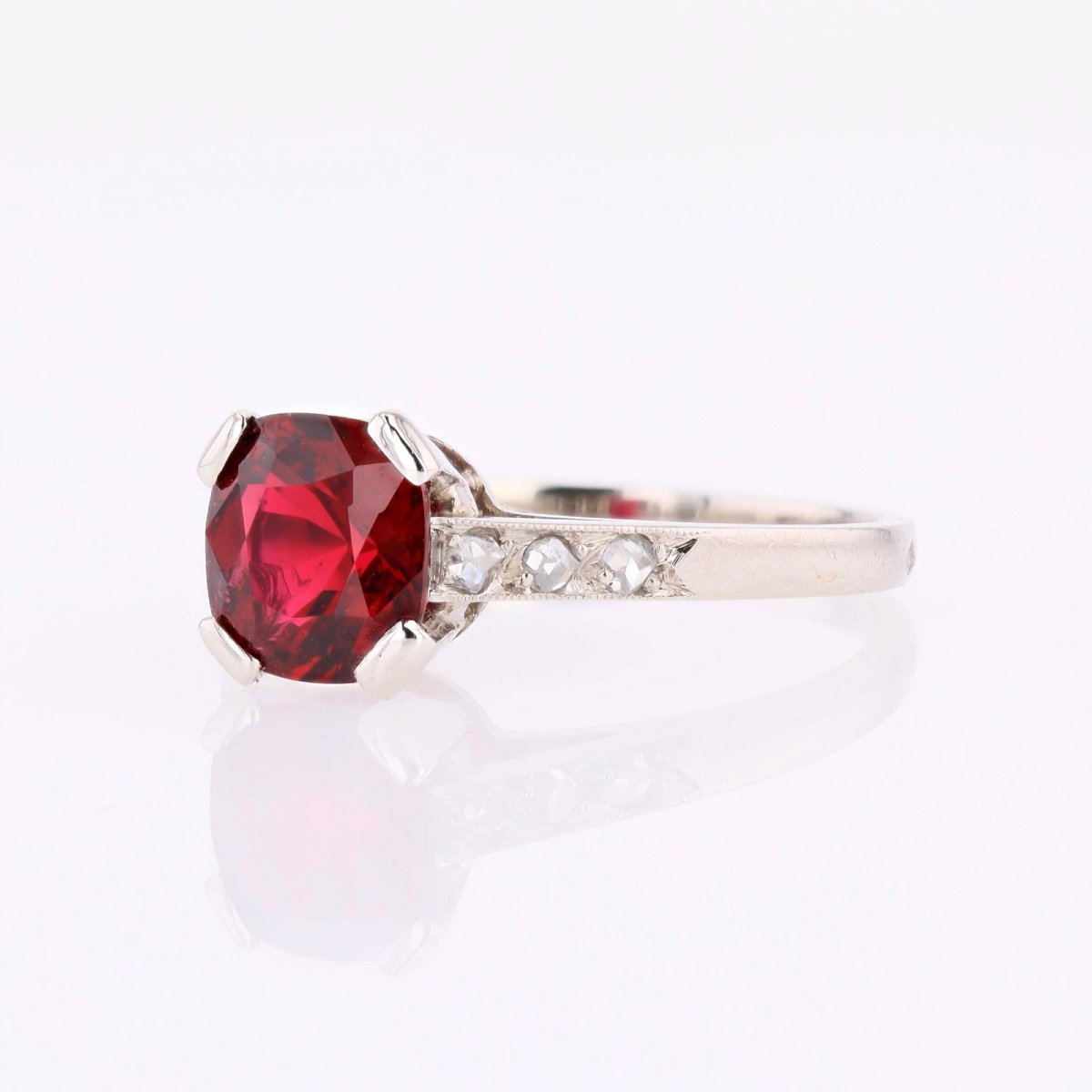 Bague ancienne spinelle rouge diamants platine-photo-4