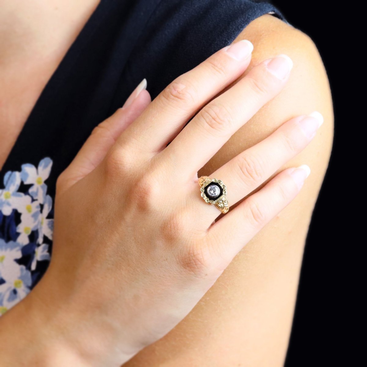 Bague ancienne diamant et émail noir-photo-1