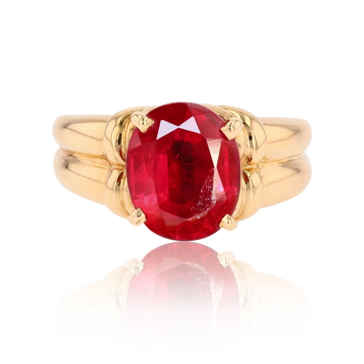 Vintage Ruby Ring In Yellow Gold