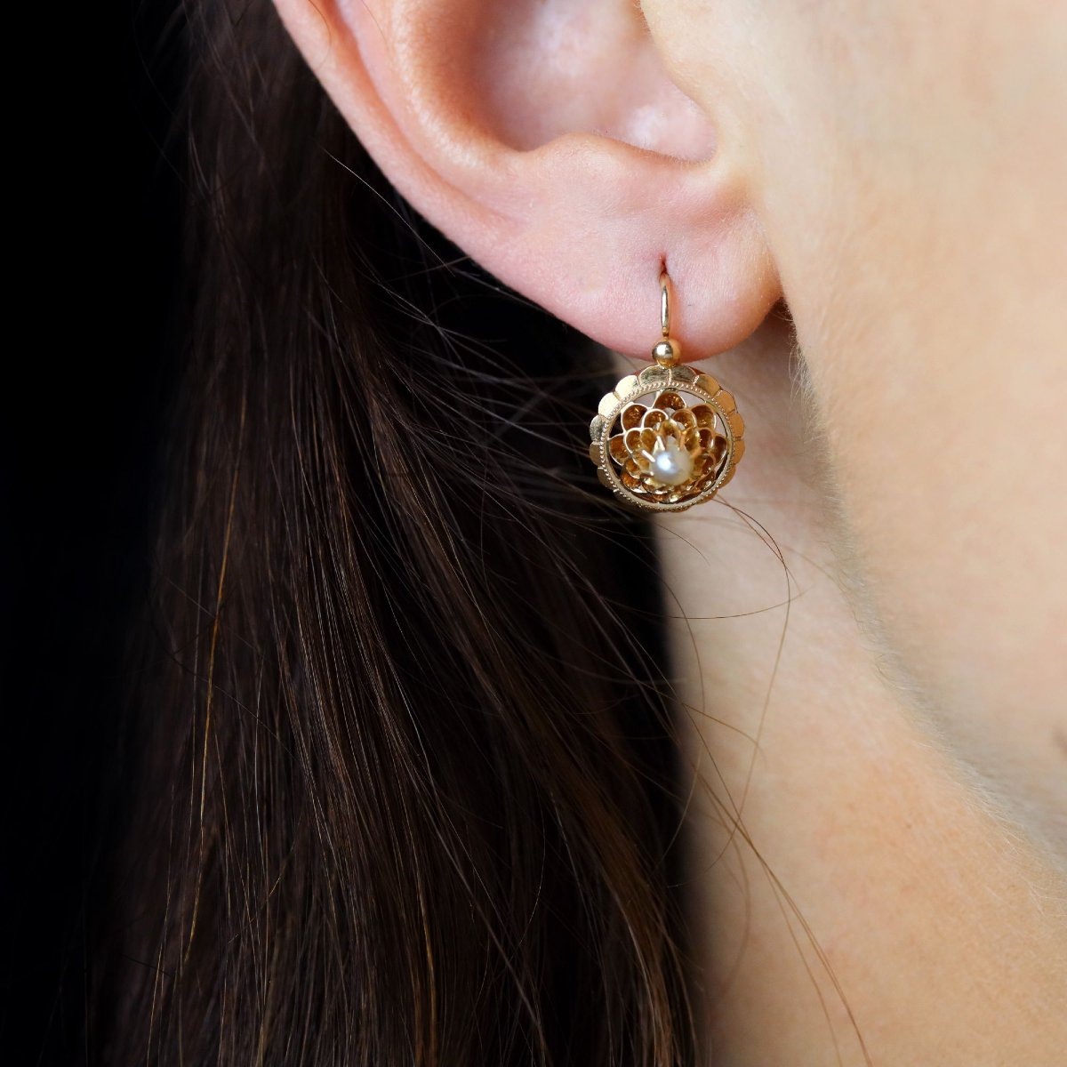 Boucles d'oreilles dormeuses anciennes or perles fines-photo-3