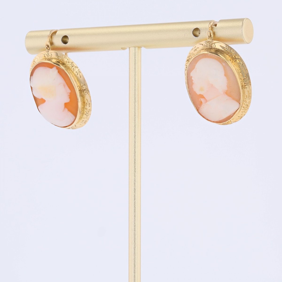 Vintage Gold Earrings With Cameos-photo-4