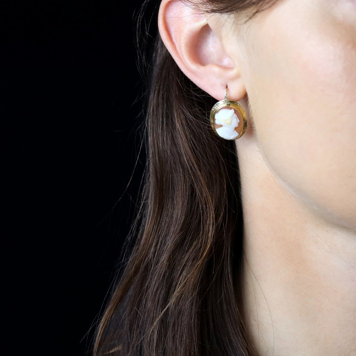 Vintage Gold Earrings With Cameos-photo-3