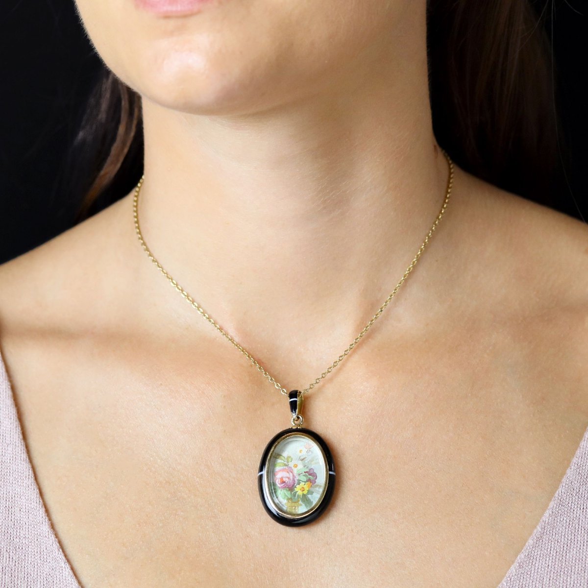 Ribbon Agate Medallion Pendant With Floral Miniature-photo-2