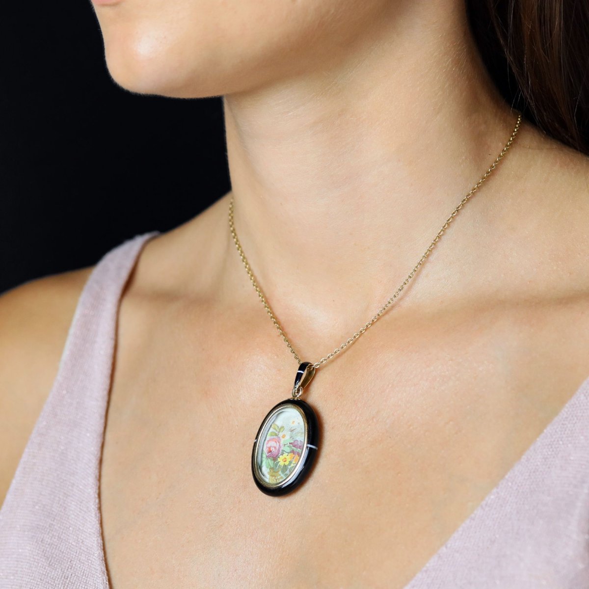 Ribbon Agate Medallion Pendant With Floral Miniature-photo-2