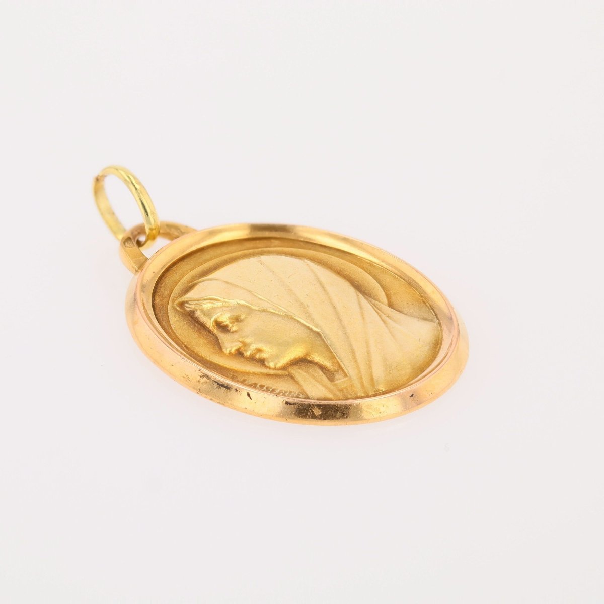 Yellow Gold Virgin Mary Medal Signed By Lasserre-photo-3