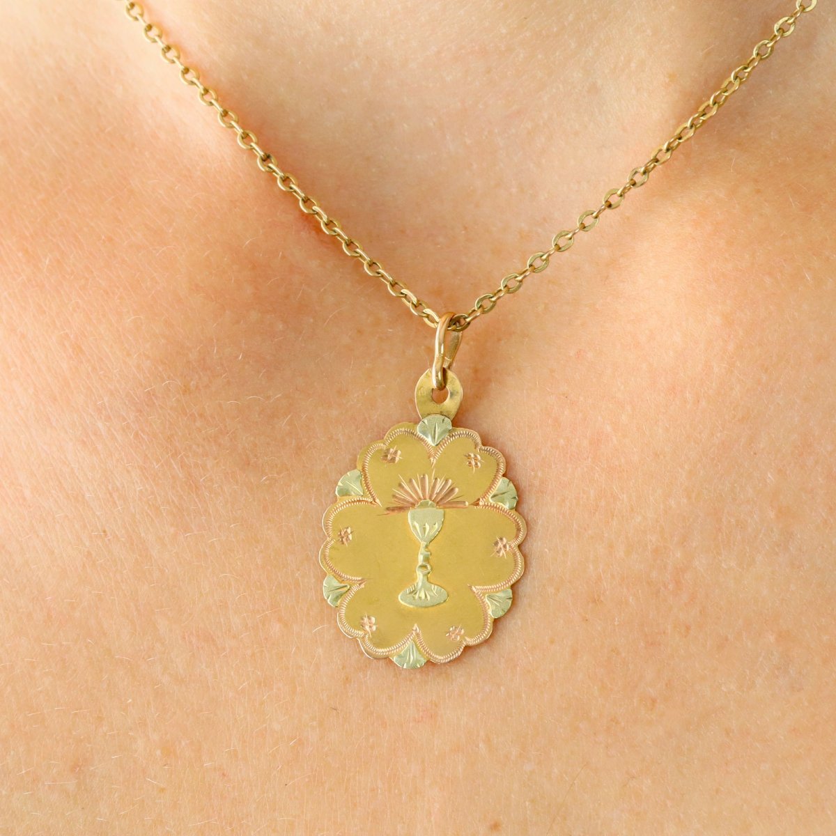 Antique Two-gold Chalice Medal-photo-2