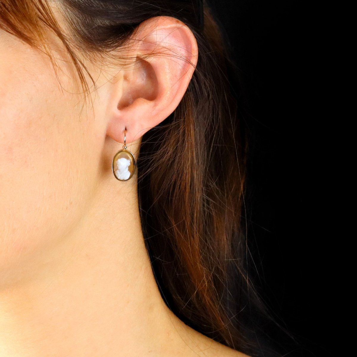 Vintage Cameo Earrings Set In Agate And Rose Gold-photo-3