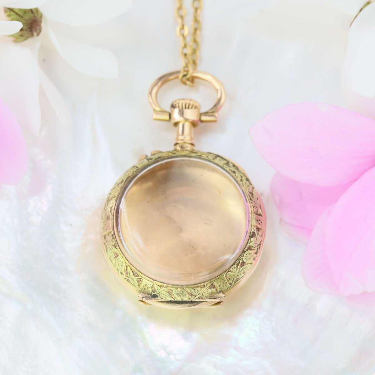Médaillon ancien deux ors diamants taillés en rose-photo-6
