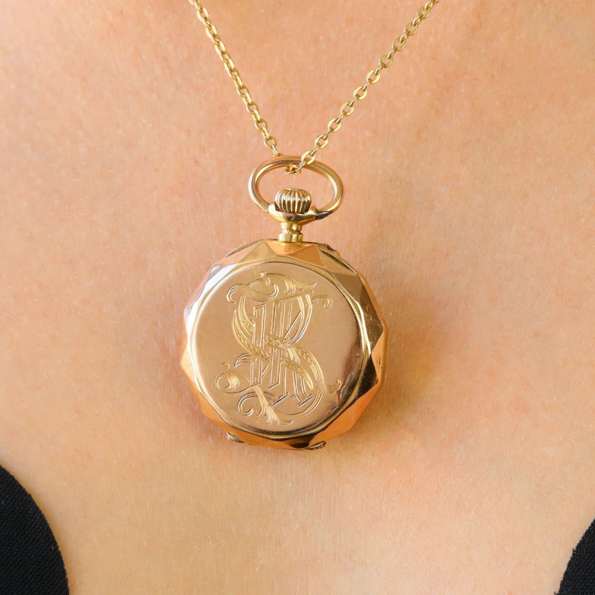 Rose Gold Women's Watch Pendant With Initials-photo-4