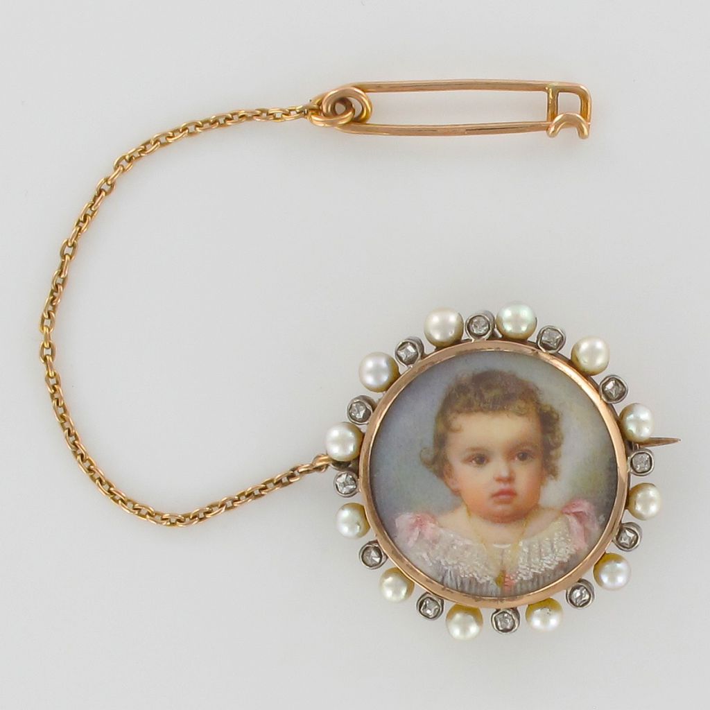 Ancient Brooch Miniature Fine And Diamond Beads-photo-2