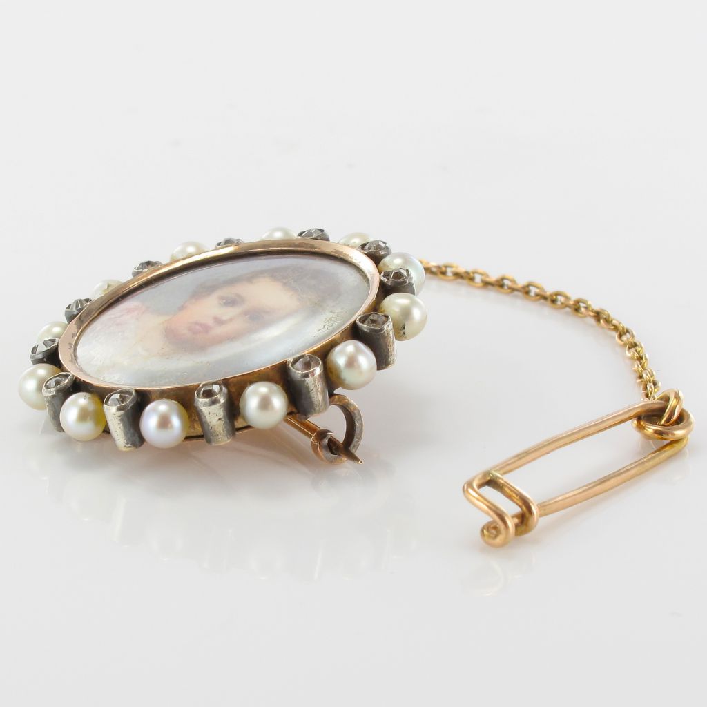 Ancient Brooch Miniature Fine And Diamond Beads-photo-1