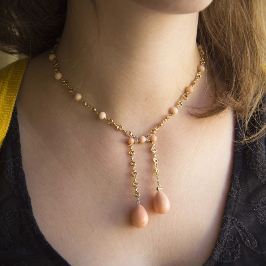 Necklace Negligee Coral Skin Angel And Diamonds-photo-2