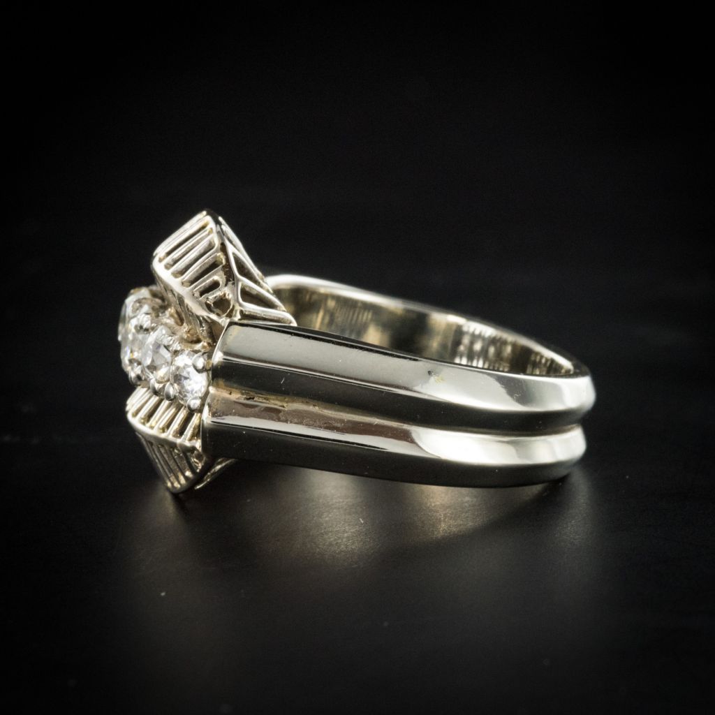 Vintage White Gold Diamonds Ring-photo-4