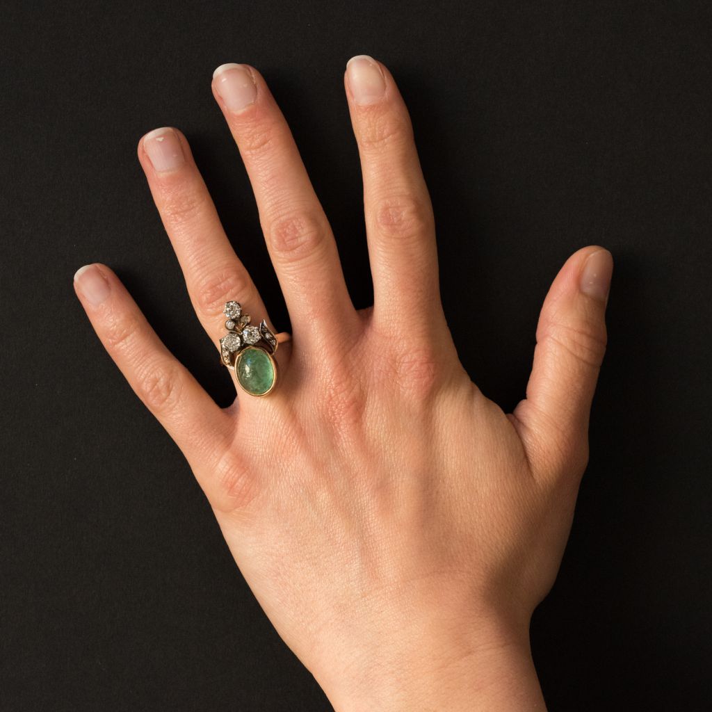 Emerald Duchess Ring Cabochon And Diamonds-photo-2
