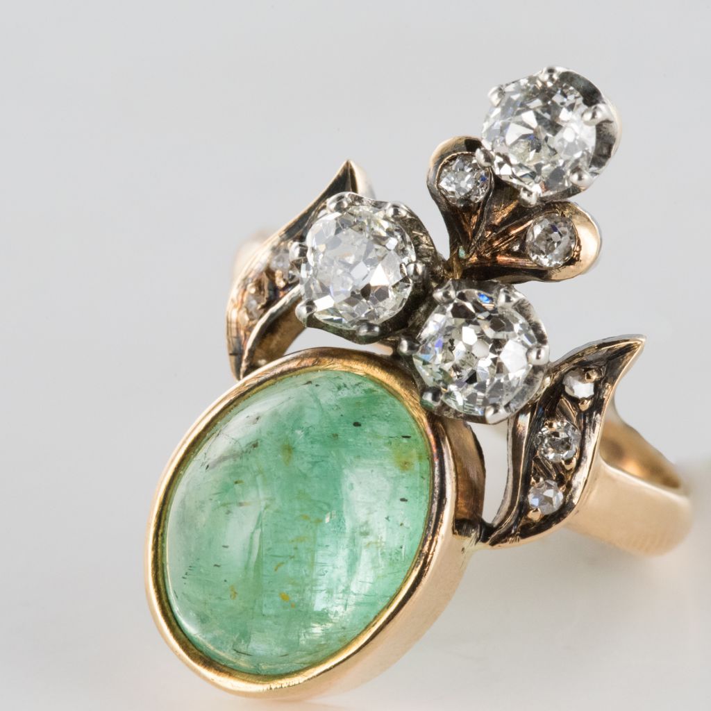 Emerald Duchess Ring Cabochon And Diamonds-photo-5