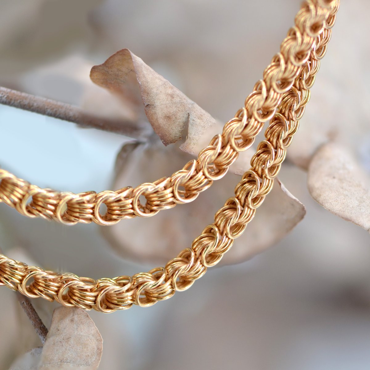 Old Gold Necklace Drapery Of Golden Rings-photo-5