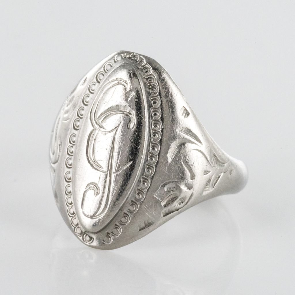 Old Silver Signet Ring-photo-2