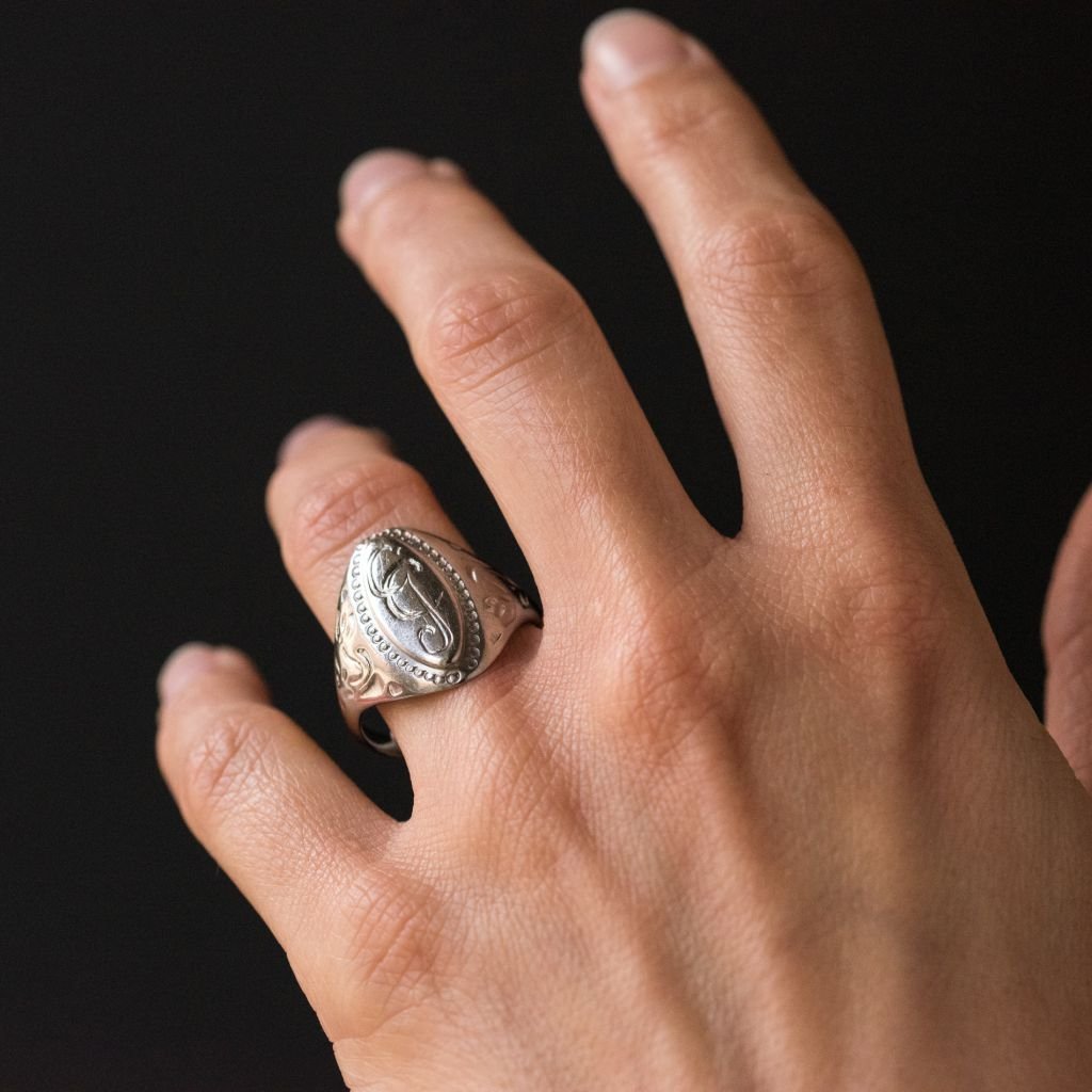 Old Silver Signet Ring-photo-1