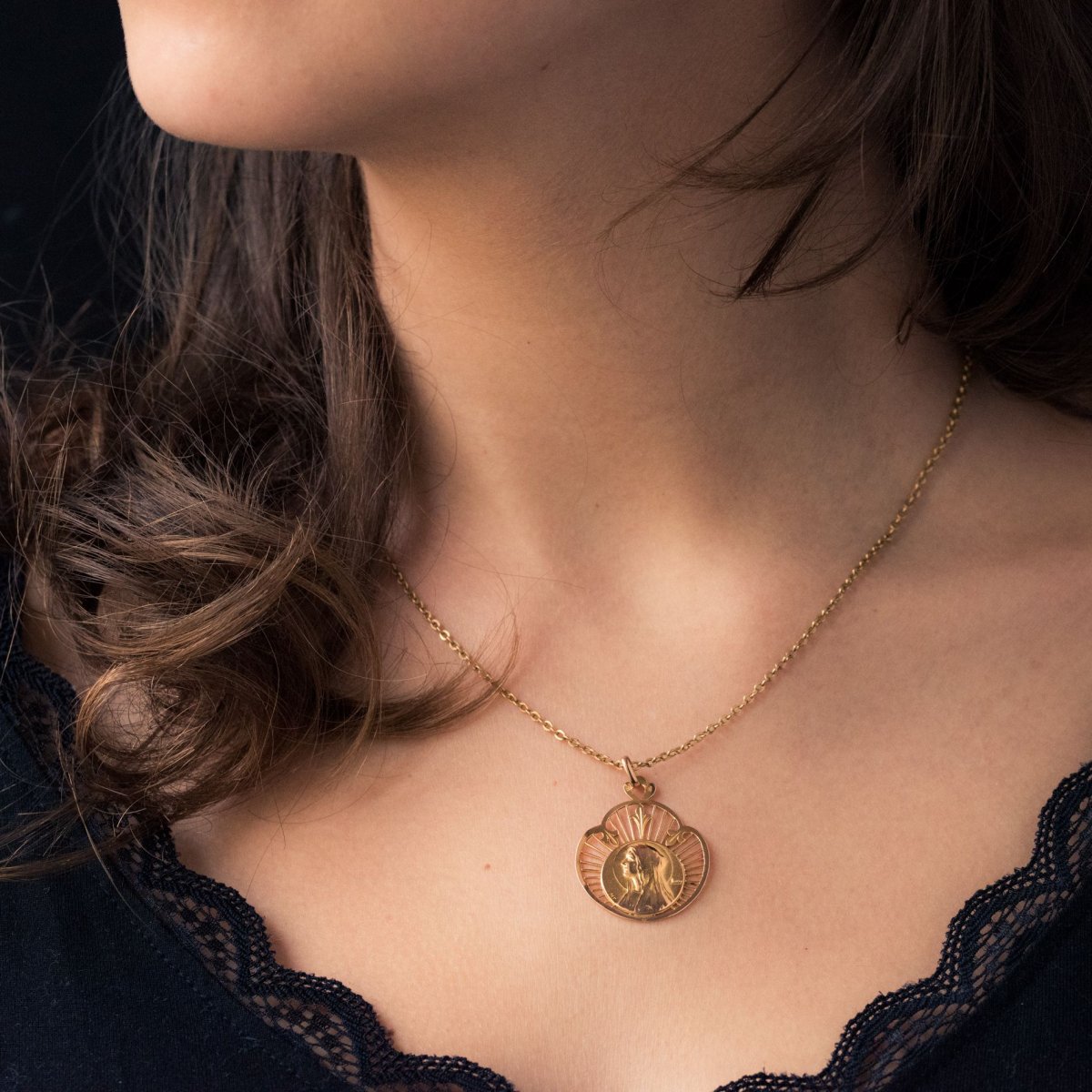 Médaille Ancienne Or Rose Vierge Auréolée-photo-2