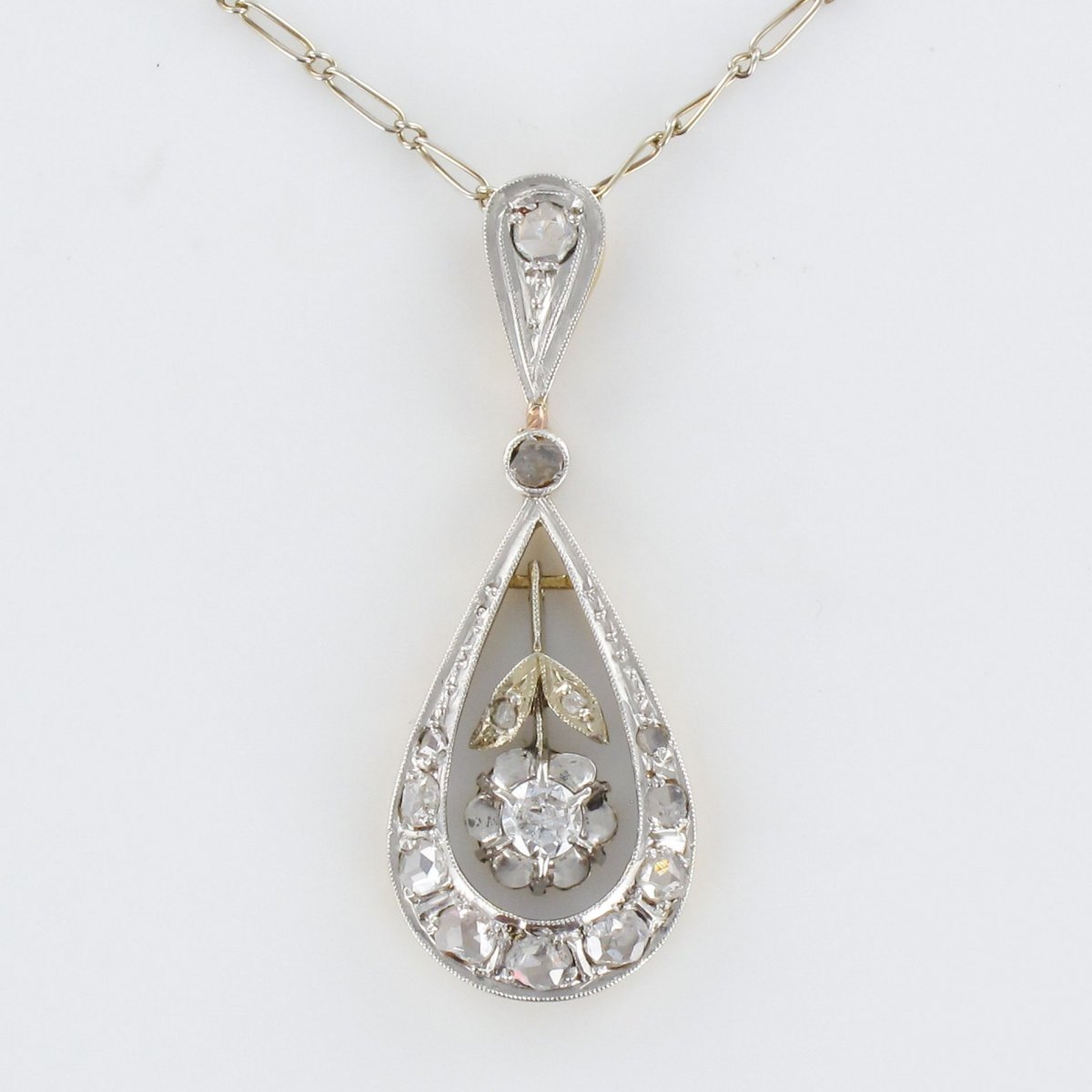 Pendant With Ancient Diamonds And Its Chain-photo-4