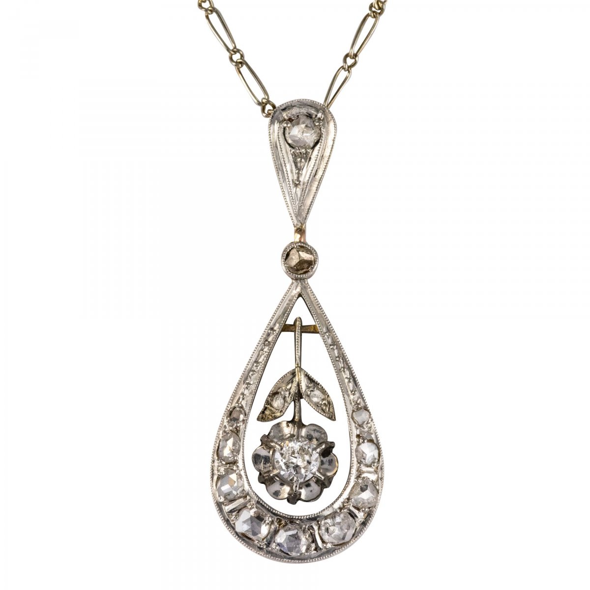 Pendant With Ancient Diamonds And Its Chain