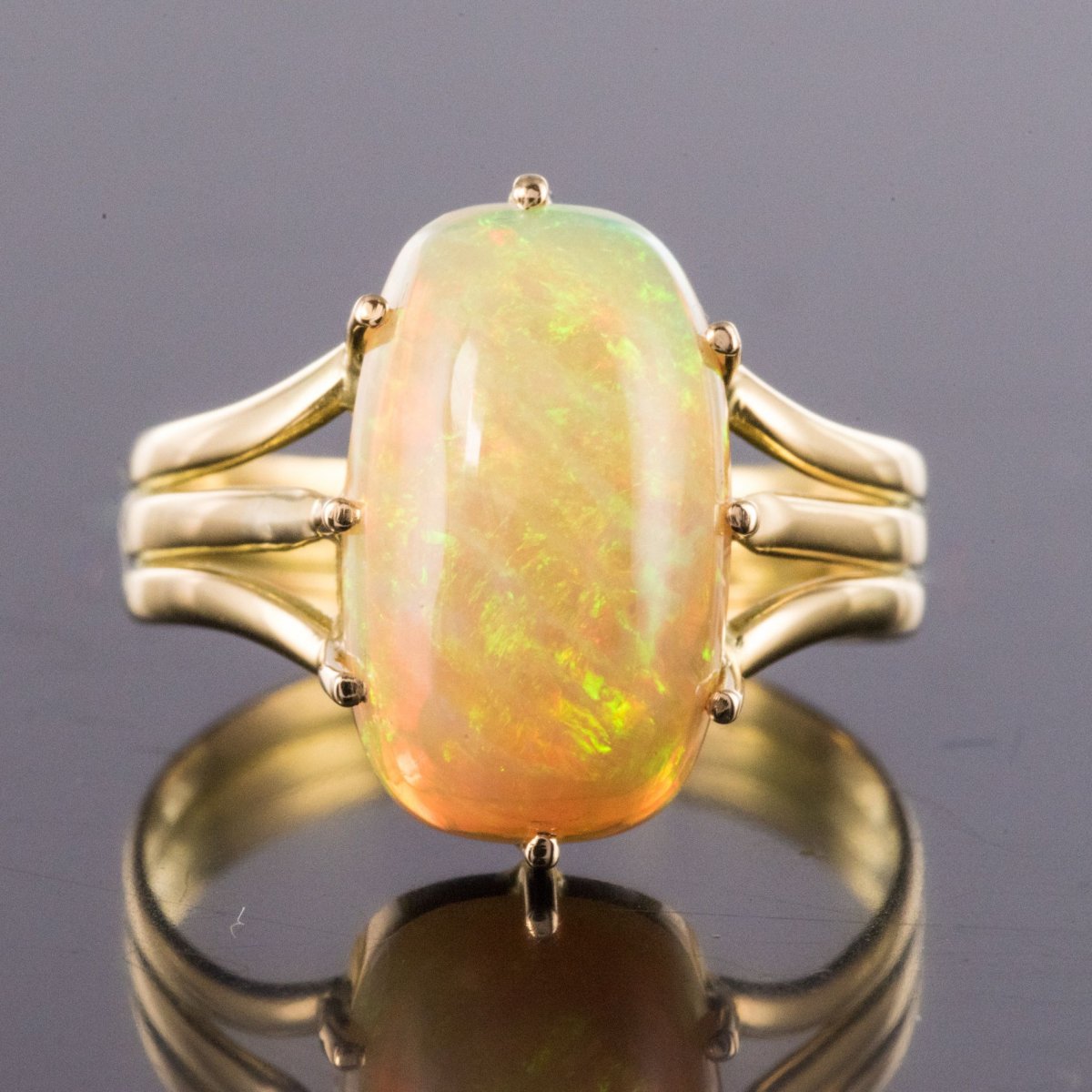 Old Australian Opal And Gold Ring-photo-3