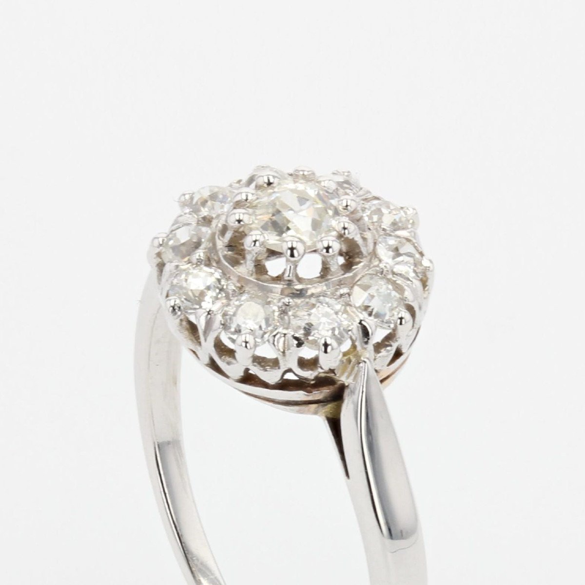 White Gold Marguerite Diamond Ring-photo-1