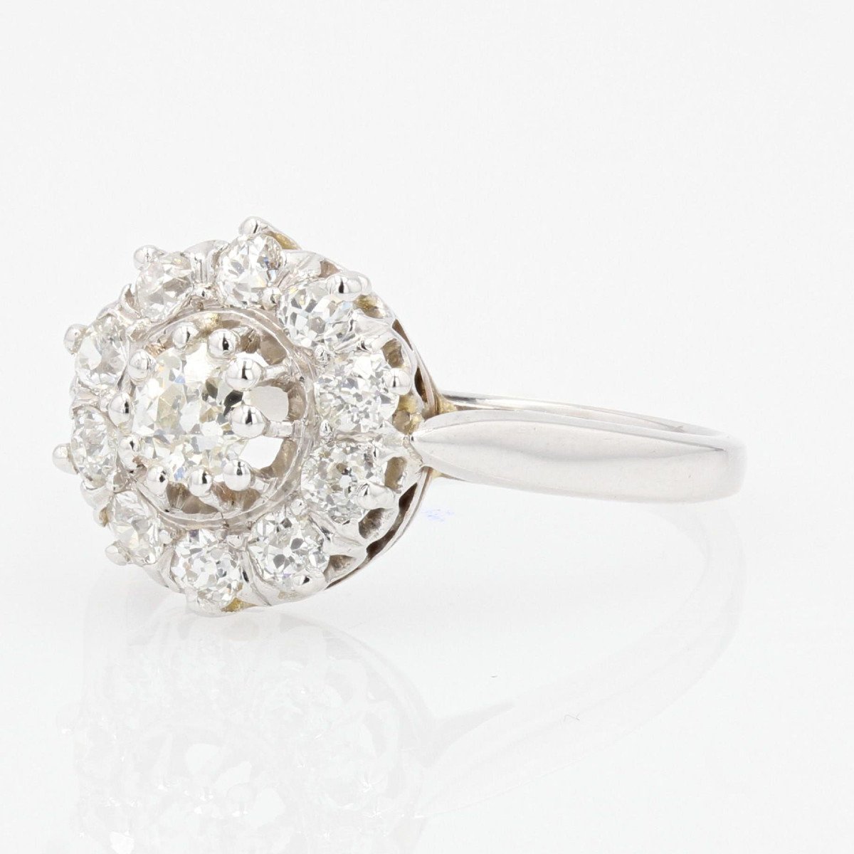 White Gold Marguerite Diamond Ring-photo-3