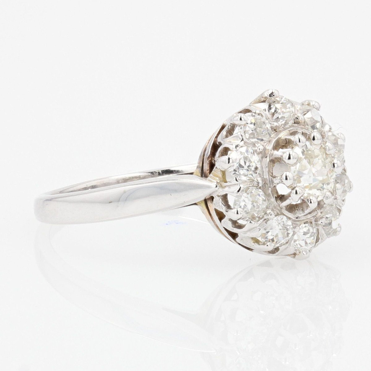 White Gold Marguerite Diamond Ring-photo-4