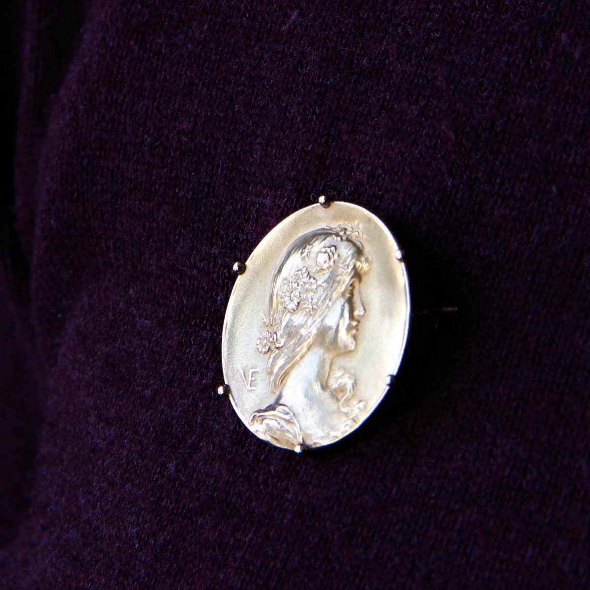 Old Art Nouveau Gold Brooch-photo-5