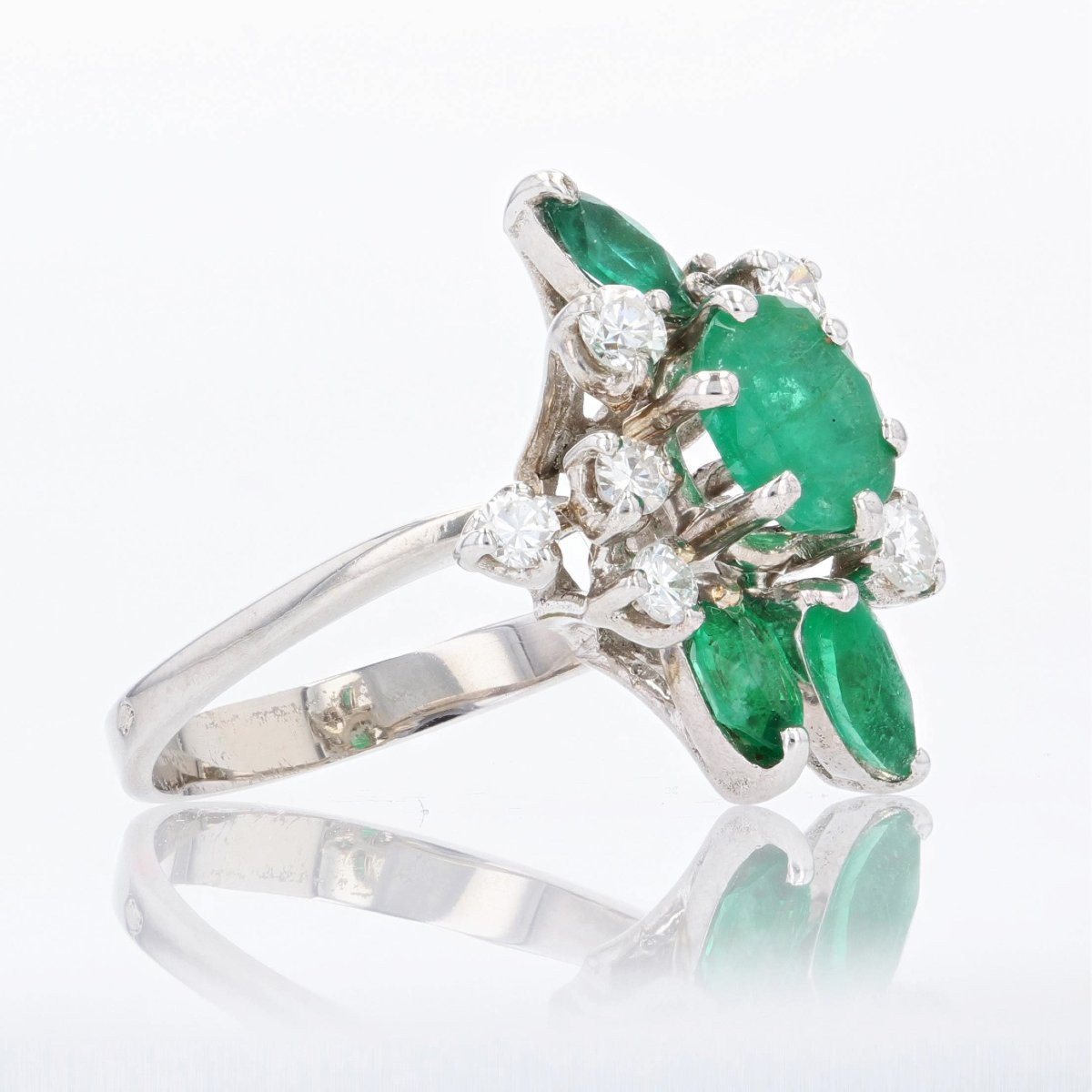 Vintage Emeralds And Diamonds Ring-photo-6