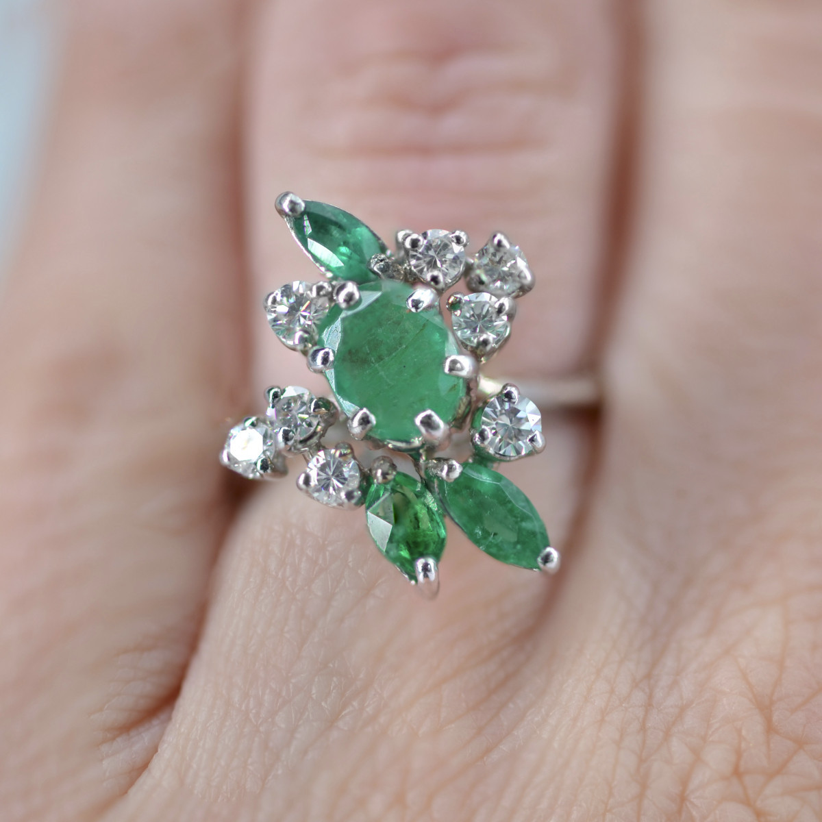 Vintage Emeralds And Diamonds Ring-photo-8