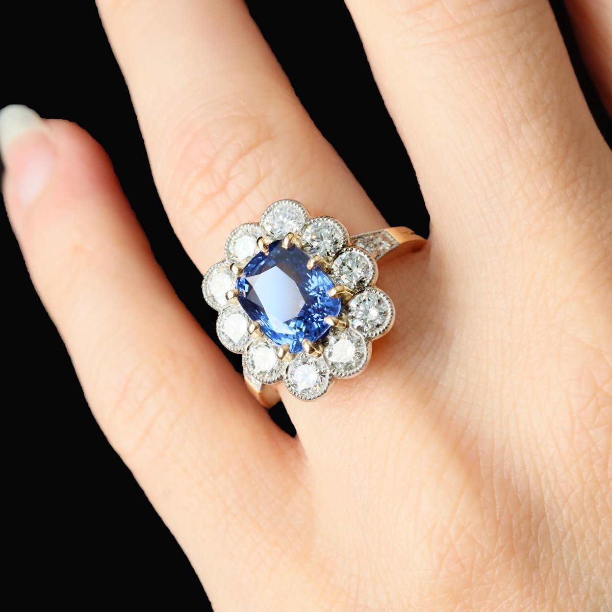 Sapphire Diamonds Pompadour Ring-photo-4