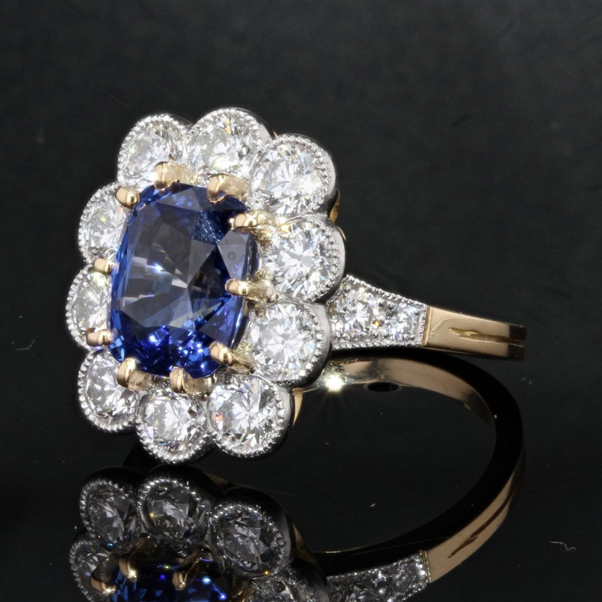 Sapphire Diamonds Pompadour Ring-photo-1