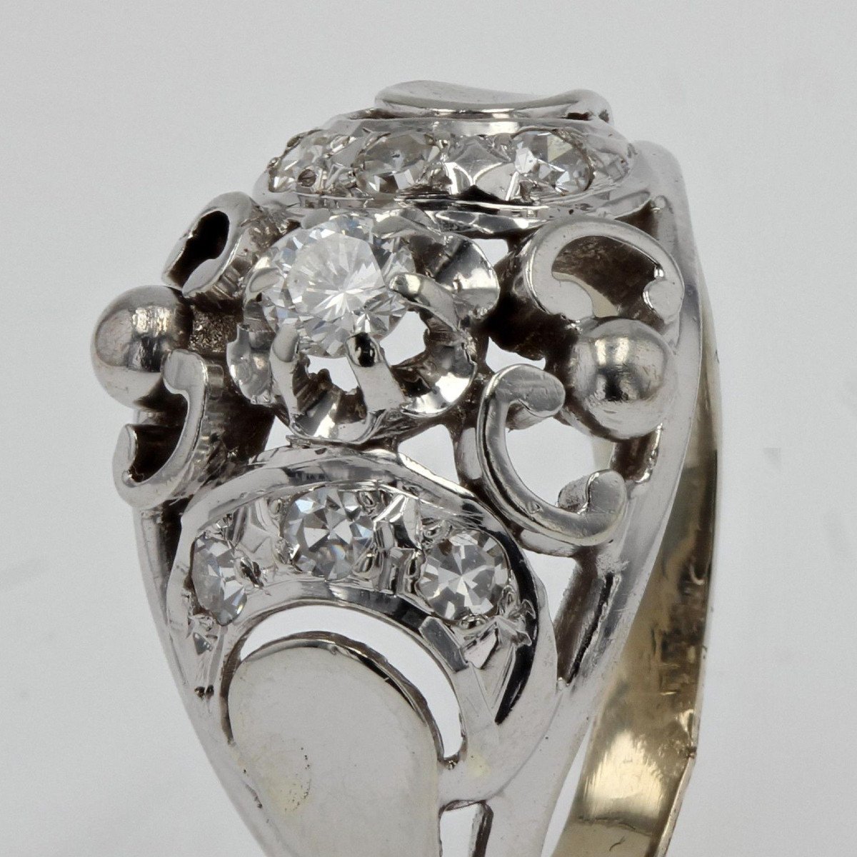 Dome Ring White Gold Diamonds-photo-3