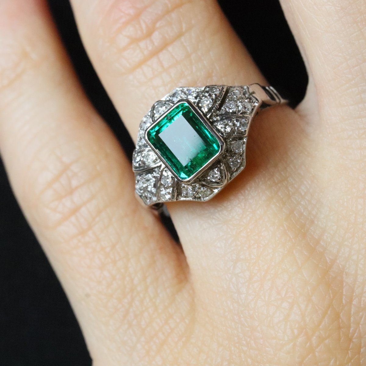 Bague Art Déco émeraude Et Diamants-photo-3