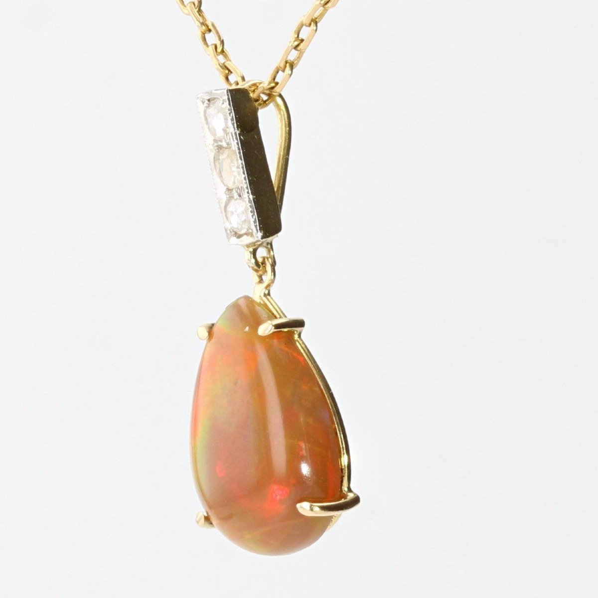 Opal And Diamonds Pendant-photo-3