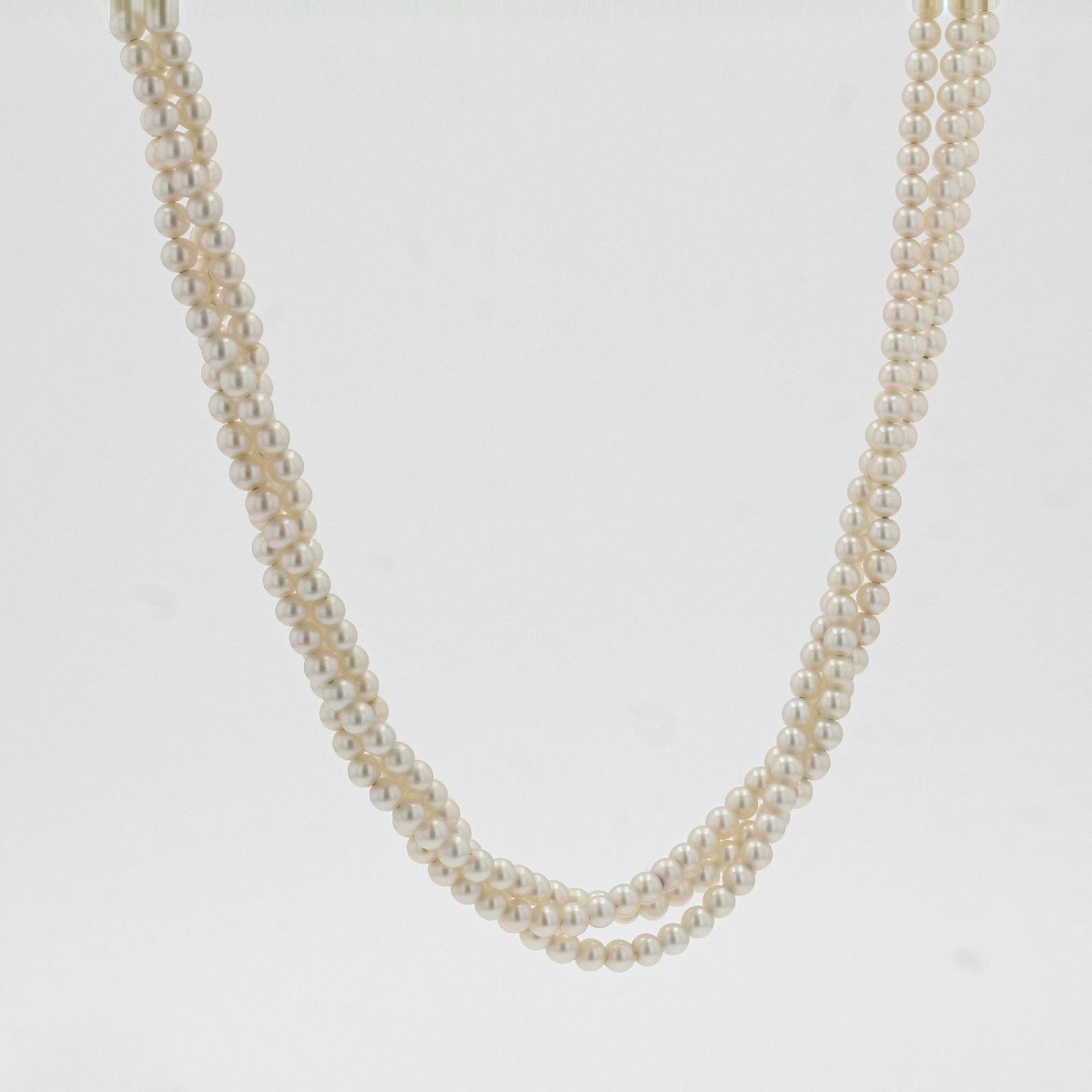 Cultured Pearl Necklace And Old Gold Clasp-photo-4