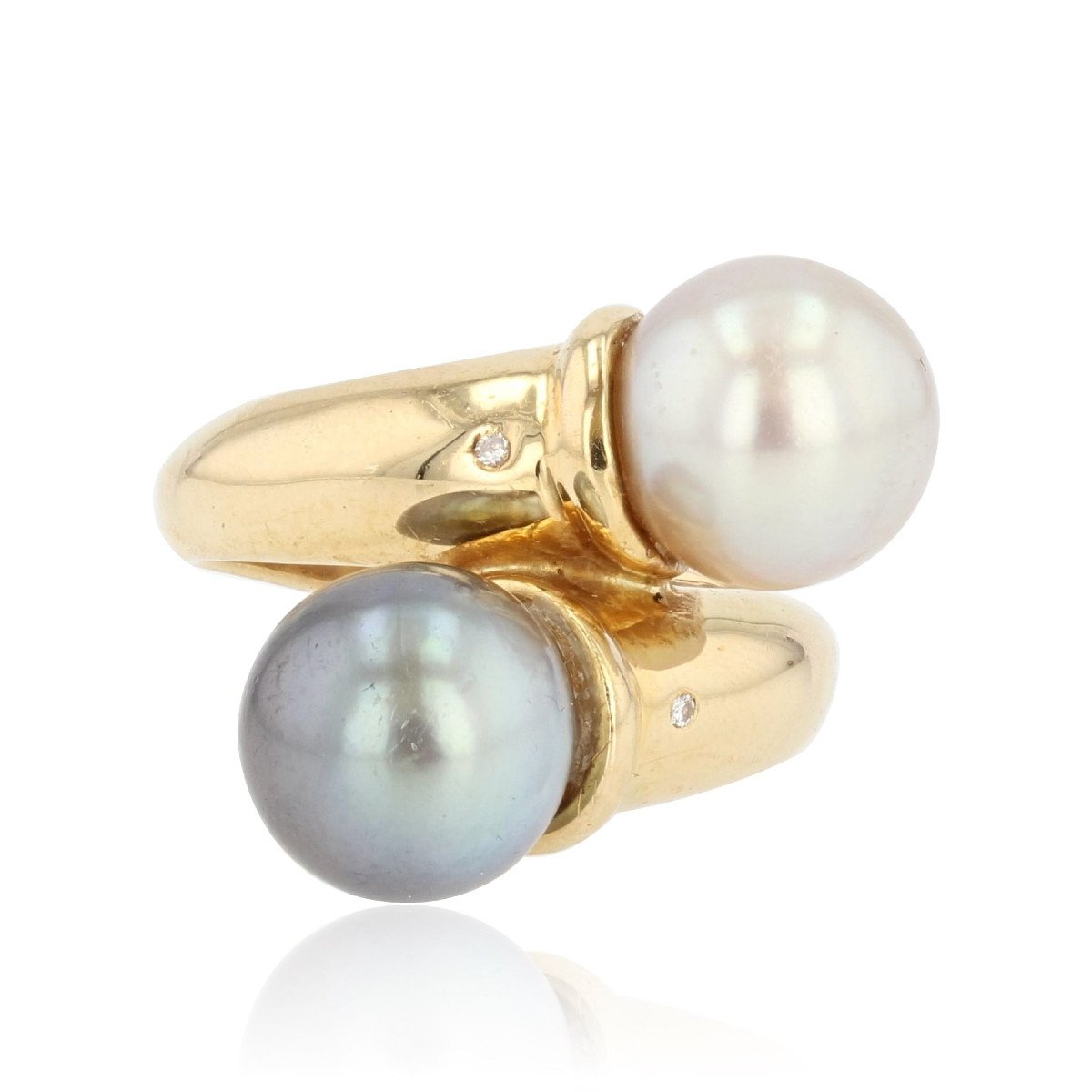 White Pearl And Gray Pearl Diamond Duo Ring